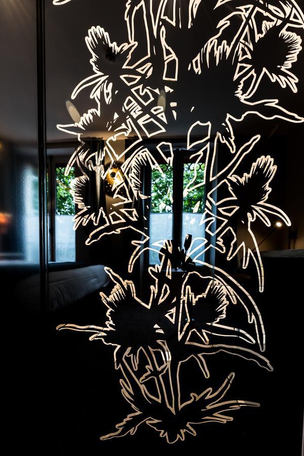 Hotel Restaurant Au Boeuf Couronne Parijs